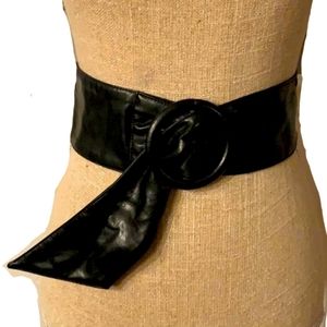 👗 Vinyl Leather Waist Belt